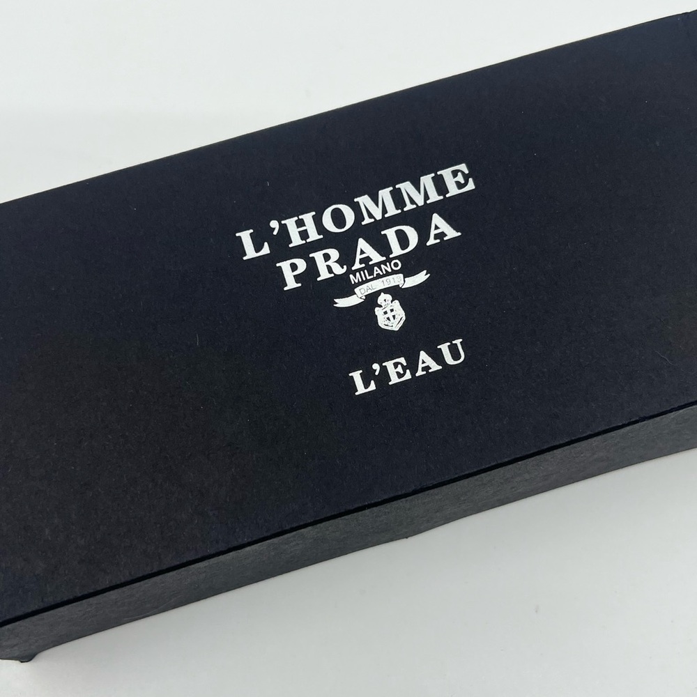 Prada L'Homme Beauty Tote Bag - Picture 8 of 8